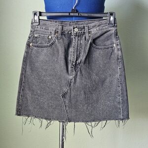 Levi's Charcoal Denim Skirt Size 27